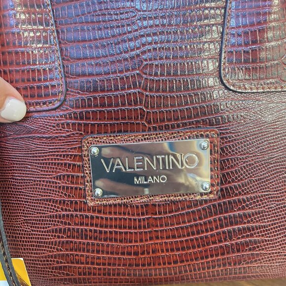 Mario Valentino Milano Kiria Tejus VA 3705 Genuine Leather Handbag With Suede Ac - Picture 9 of 11